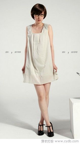 短發MM夏日清爽裝扮